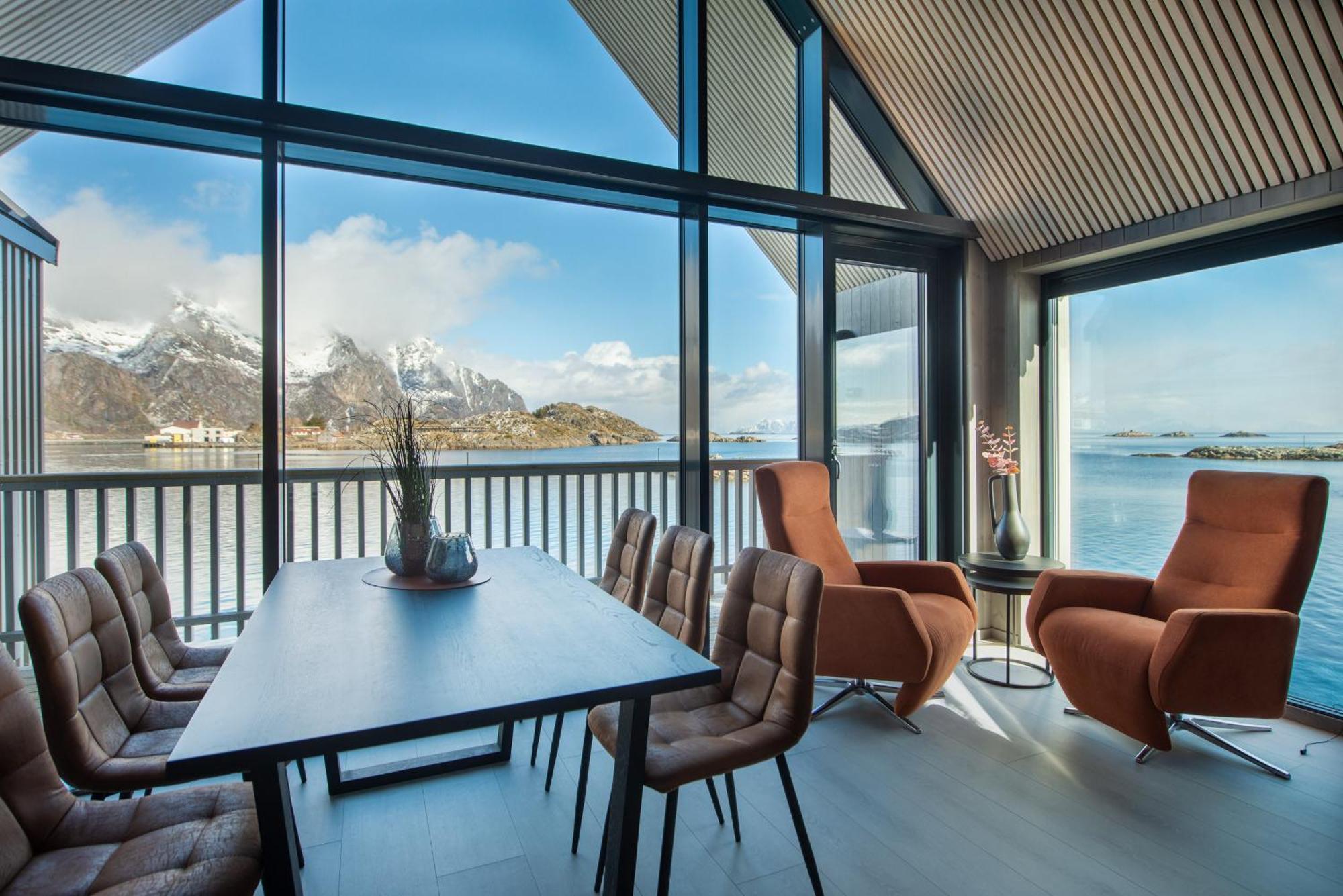 Cornerview Apartment Henningsvær Extérieur photo